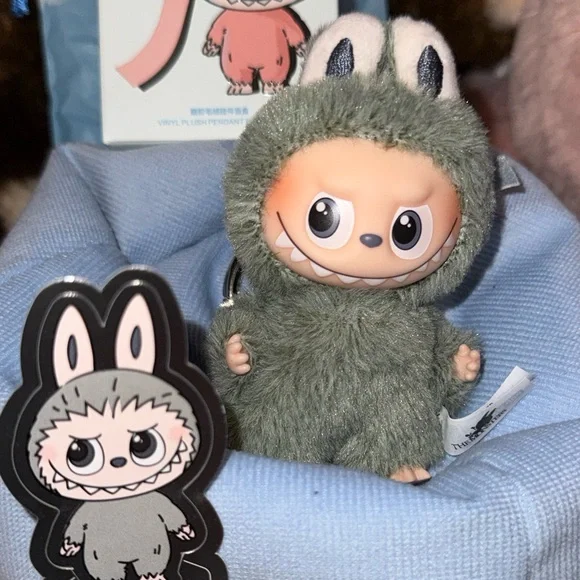 POP MART Pin for Love N–Z Series ❗️SECRET Exclamation Plush Pendant – Brand New - Picture 1 of 9